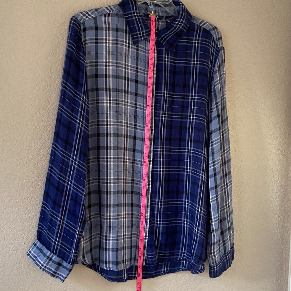 Women's Life Style Mixed Blue Plaid Button-Down Shirt, size XL - Picture 6 of 13